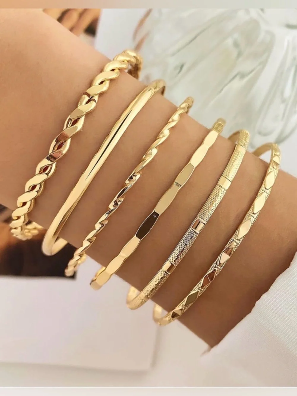 NWT~6pc 14k Gold Layering Stackable Bangle Bracelet Set